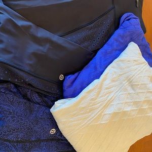 2 lululemon outfits - 2 tops 2 bottoms